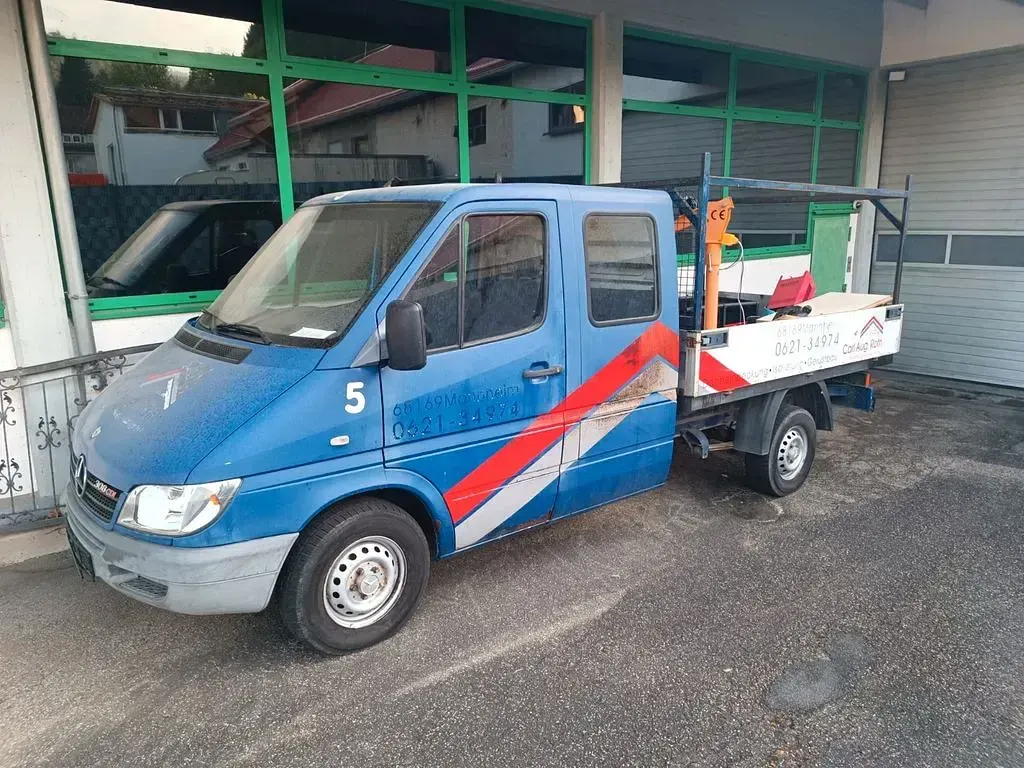Gebraucht Mercedes Sprinter 82 PS (60 kW) 2004 Blau Van