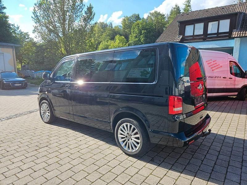 Gebraucht VW T5 140 PS (102 kW) 2010 Schwarz Van
