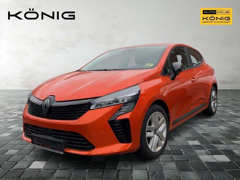 Valenciaorange Gebraucht 2024 Renault Clio V Evolution Limousine | 20.998 € (Fairer Preis) - Bild 1/4