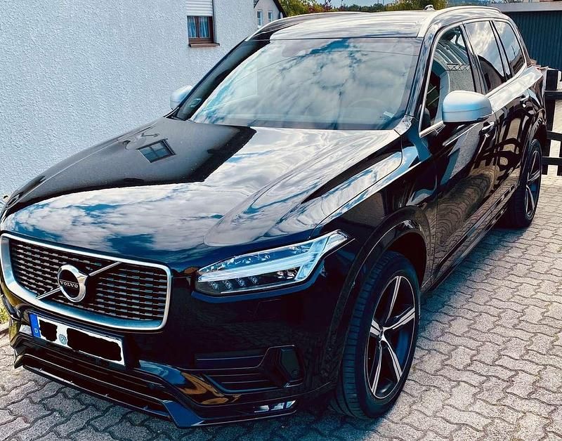 Schwarz Gebraucht 2018 Volvo XC90 R-Design SUV | 39.200 € (Fairer Preis) - Bild 1/4