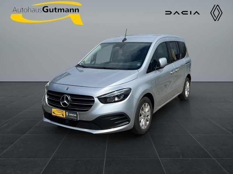 Lackfarbe helvinsilber metallic Gebraucht 2022 Mercedes 180 Edition Limousine | 26.990 € (Fairer Preis) - Bild 1/4