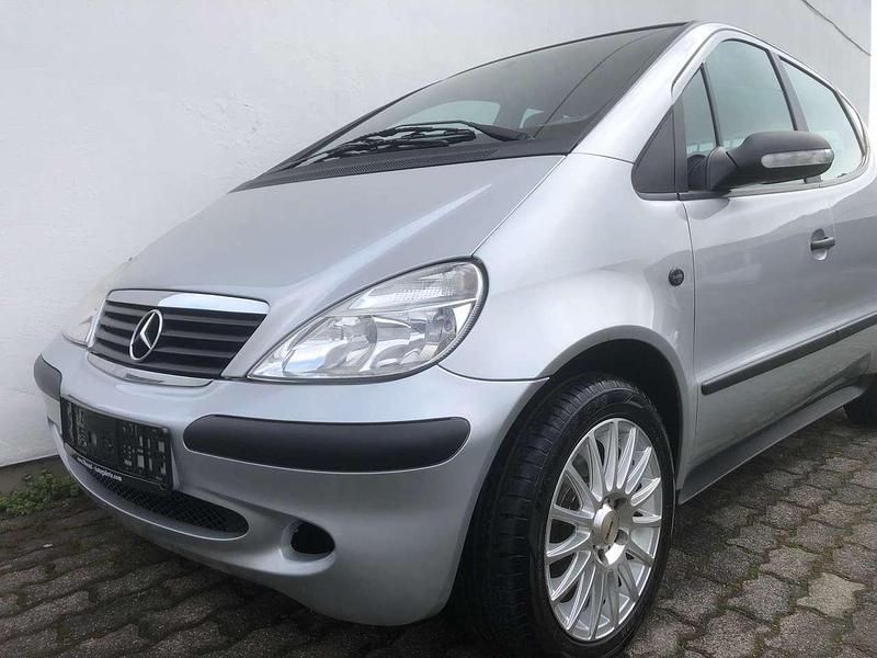 Gebraucht Mercedes A160 102 PS (75 kW) 2002 Polarsilber Kleinwagen