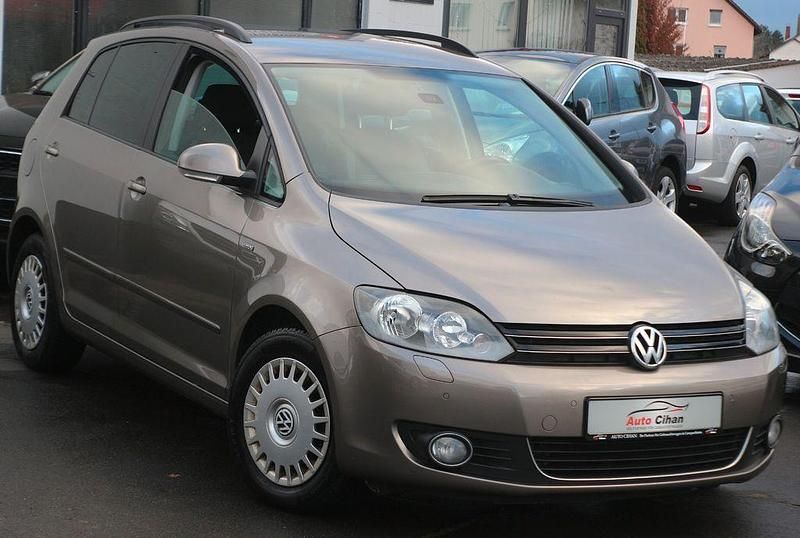 Gebraucht VW Golf Plus Cross Life 105 PS (77 kW) 2013 Braun Van / Kleinbus