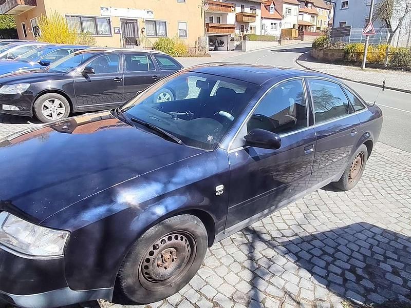 Używany Audi A6 165 KM (121 kW) 1998 Niebieski Sedan/Limuzyna