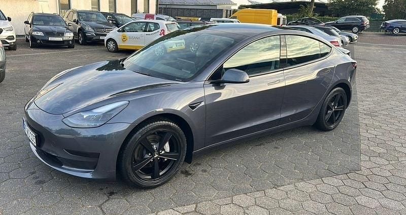 Gebraucht Tesla Model 3 RWD 208 kW (283 PS) 2022 Grau Limousine