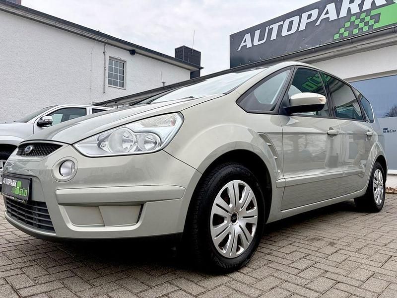 Gebraucht Ford S-MAX Trend 145 PS (106 kW) 2009 Silber Van / Kleinbus