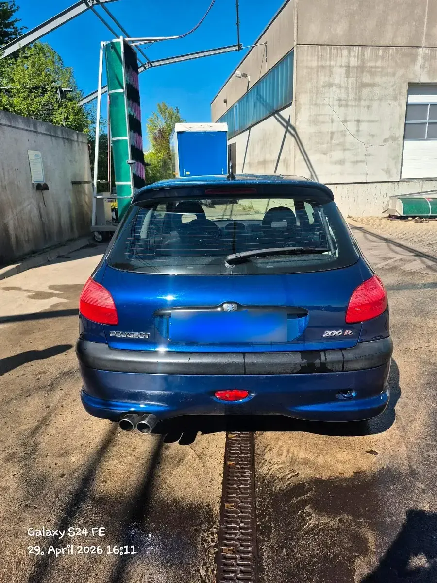Gebraucht Peugeot 206 109 PS (80 kW) 2002 Blau Kleinwagen