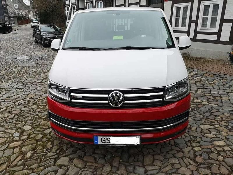 Gebraucht VW T6 Generation Six 204 PS (150 kW) 2016 Rot Van
