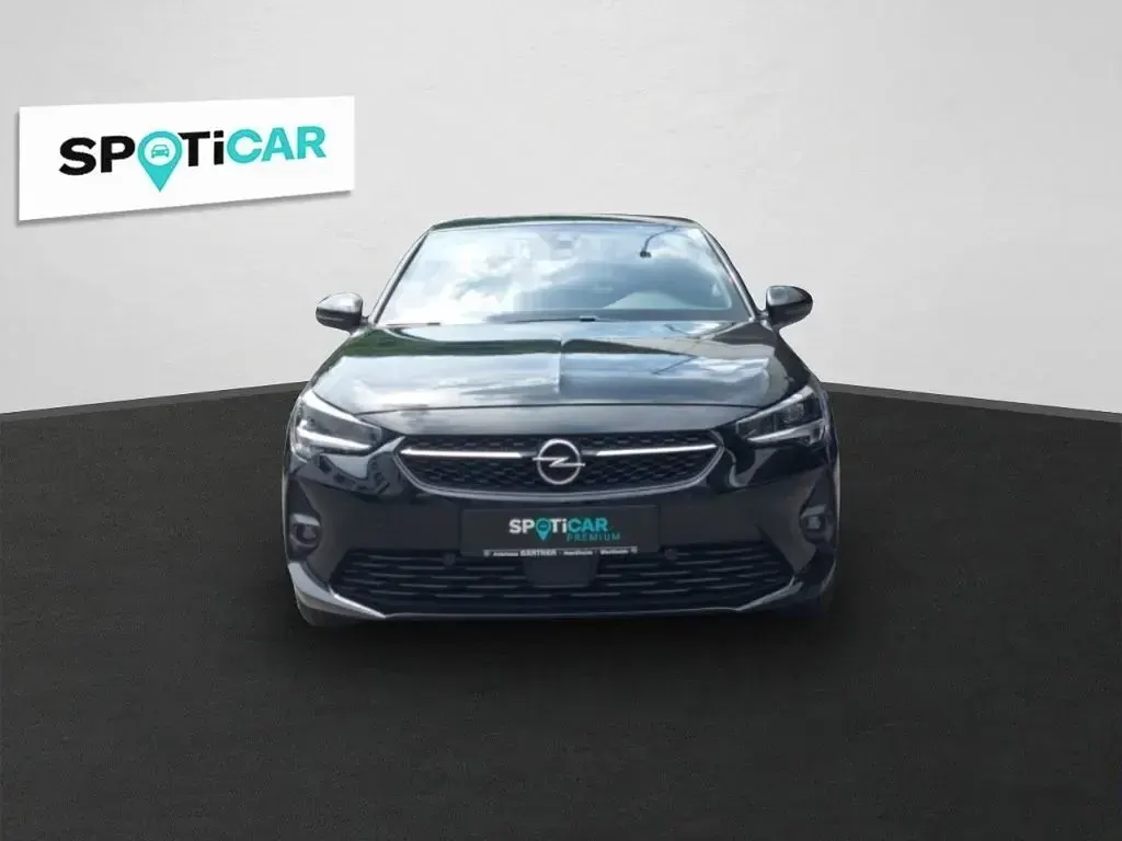 Gebraucht Opel Corsa-e Ultimate 100 kW (136 PS) 2022 Diamant schwarz/karbon schwarz Kleinwagen