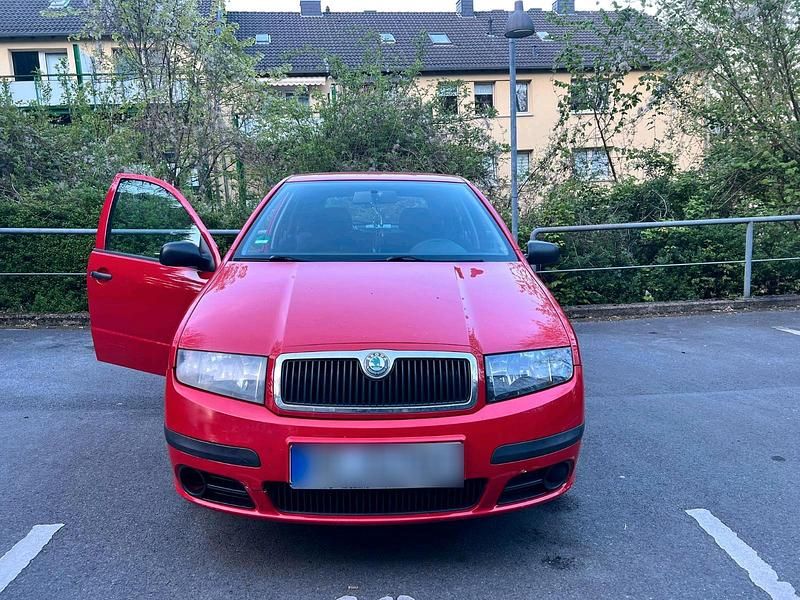 Gebraucht Skoda Fabia 60 PS (44 kW) 2007 Rot Kleinwagen