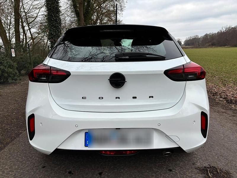 Gebraucht Opel Corsa GS Line 101 PS (74 kW) 2023 Weiß Kleinwagen