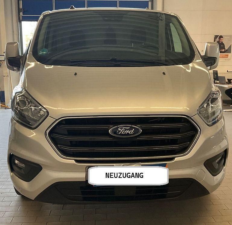 Silber Gebraucht 2023 Ford Tourneo Custom Limousine | 33.900 € (Superpreis) - Bild 1/4