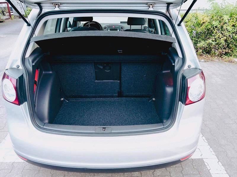 Beige Gebraucht 2007 VW Golf Plus Cross Van / Kleinbus | 4.800 € (Fairer Preis) - Bild 1/4