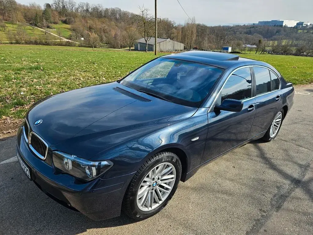 Gebraucht BMW 735 Sport Line 272 PS (200 kW) 2002 Blau Limousine
