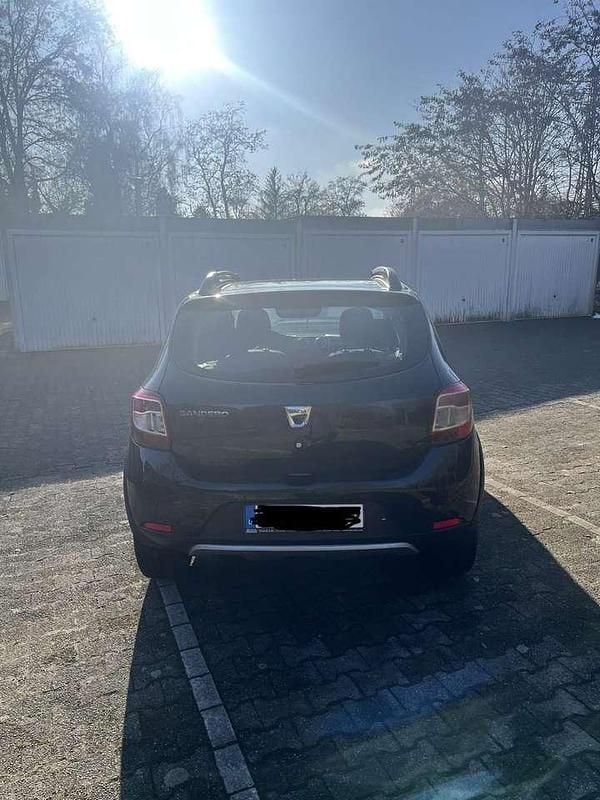 Gebraucht Dacia Sandero Stepway Ambiance 90 PS (66 kW) 2015 Kleinwagen