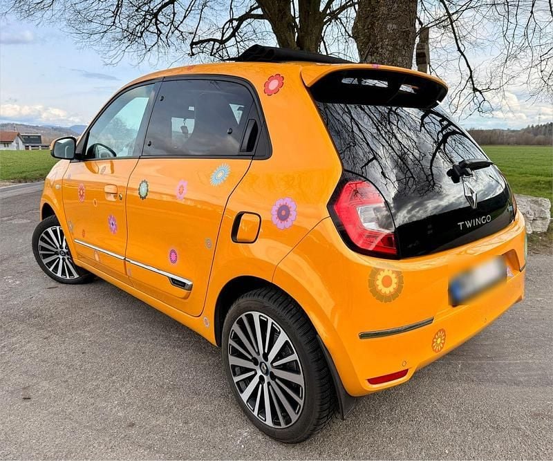 Gebraucht Renault Twingo Intens 60 kW (82 PS) 2022 Gelb Kleinwagen