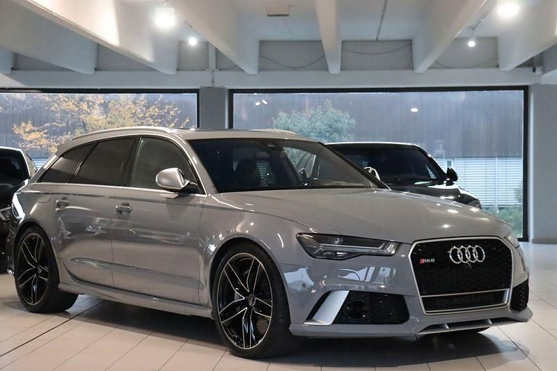 Grau Gebraucht 2015 Audi RS6 Ambiente Kombi | 45.880 € (Fairer Preis) - Bild 1/4