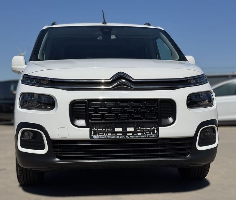 Weiß Gebraucht 2019 Citroën Berlingo Van / Kleinbus | 13.999 € (Guter Preis) - Bild 1/4