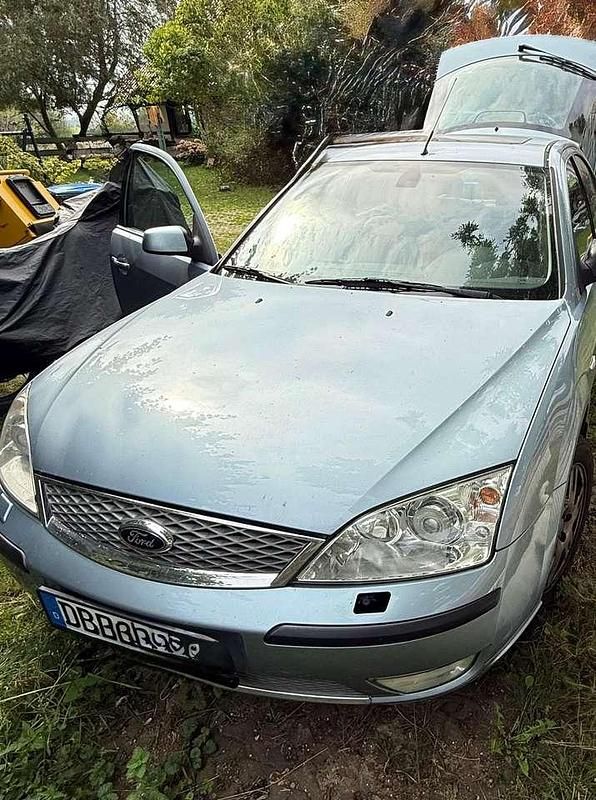 Blau Gebraucht 2006 Ford Mondeo Ghia Limousine | 1.800 € (Fairer Preis) - Bild 1/4