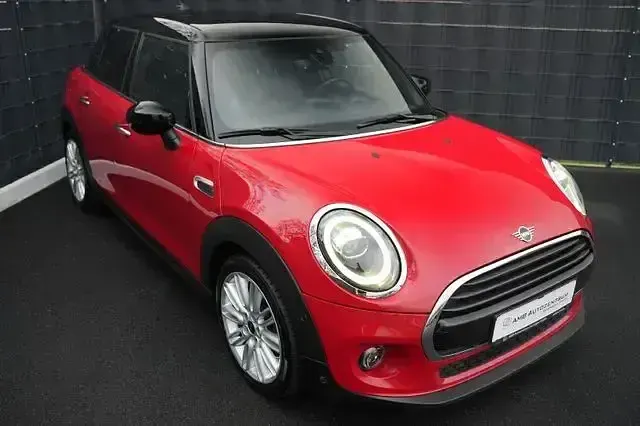 Gebraucht Mini Cooper Chili 136 PS (100 kW) 2020 Rot Kleinwagen