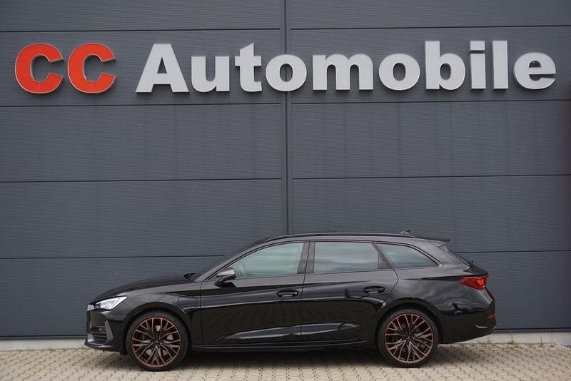 Schwarz Gebraucht 2021 Cupra Leon Limousine | 23.880 € (Etwas zu teuer) - Bild 1/4