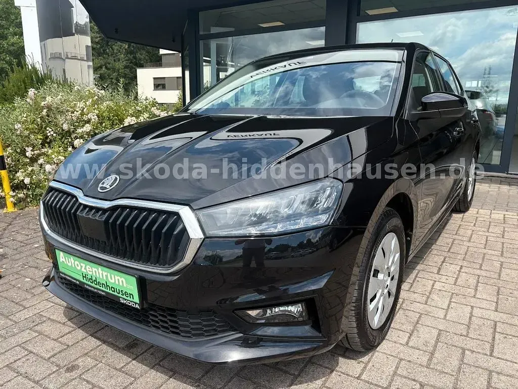Gebraucht Skoda Fabia Essence 80 PS (58 kW) 2024 Schwarz Kleinwagen
