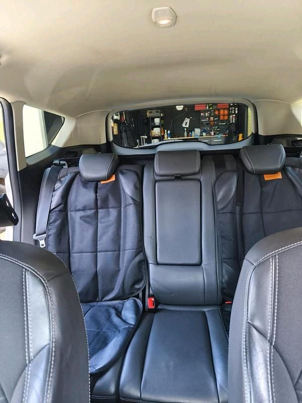 Gebraucht Ford Kuga Titanium 150 PS (110 kW) 2017 Silber SUV