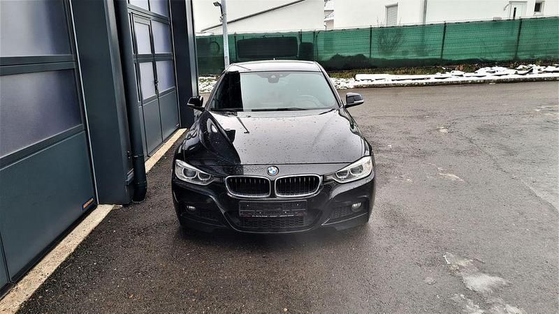 Gebraucht BMW 325 M Sport 218 PS (160 kW) 2014 Schwarz Limousine