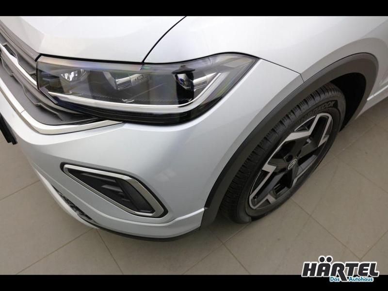 Gebraucht VW T-Cross R-line 150 PS (110 kW) 2025 Reflexsilber (silver), metallic SUV