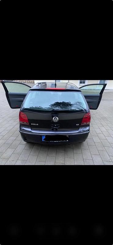 Gebraucht VW Polo 65 PS (47 kW) 2005 Schwarz Kleinwagen