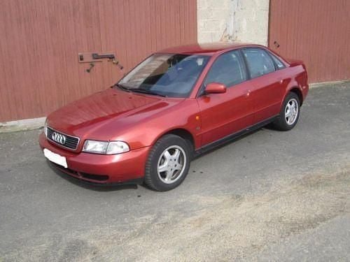 Gebraucht Audi A4 163 PS (119 kW) 1997 Orange Limousine