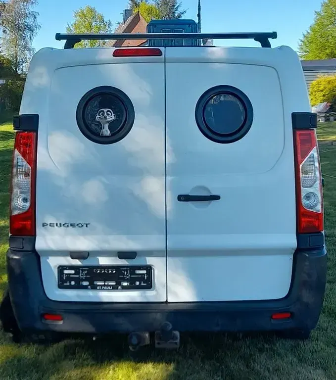 Gebraucht Peugeot Expert 128 PS (94 kW) 2014 Weiß Van