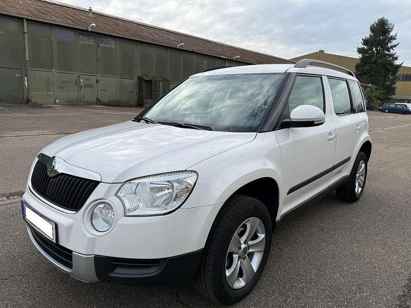 Gebraucht Skoda Yeti Ambition 105 PS (77 kW) 2012 Weiß SUV
