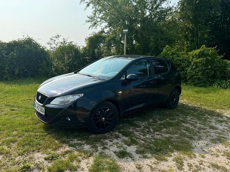 Gebraucht Seat Ibiza 105 PS (77 kW) 2011 Limousine