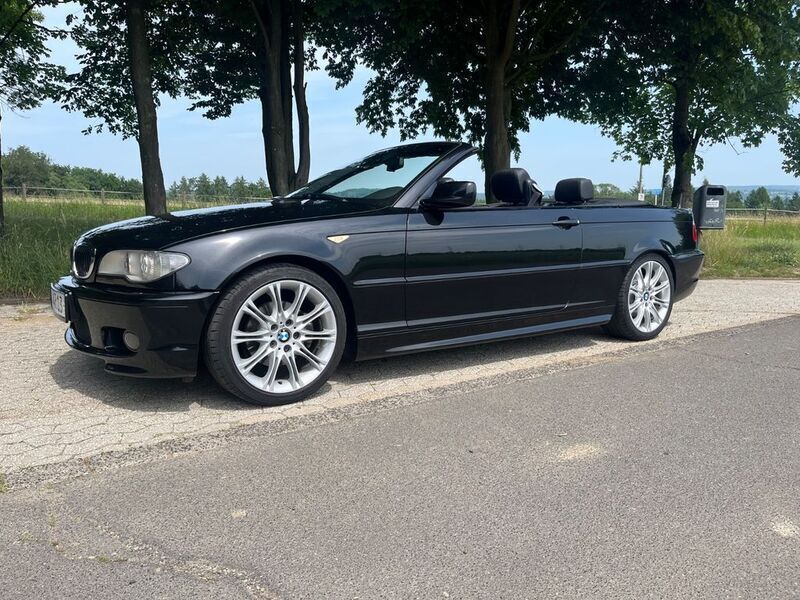 Schwarz Gebraucht 2006 BMW 325 Cabriolet M Sport Cabrio | 8.950 € (Fairer Preis) - Bild 1/4