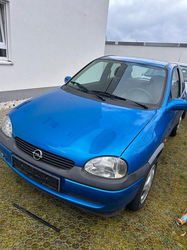 Gebraucht Opel Corsa 65 PS (47 kW) 1998 Kleinwagen