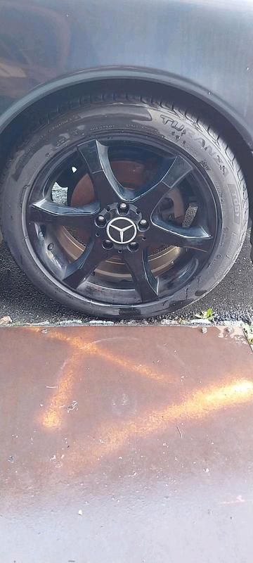 Gebraucht Mercedes E240 170 PS (125 kW) 1997 Schwarz Limousine