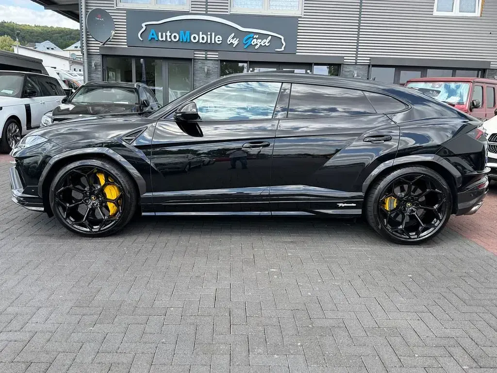 Gebraucht Lamborghini Urus 666 PS (489 kW) 2024 Schwarz SUV