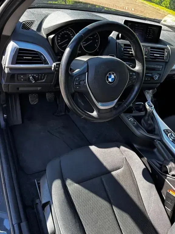 Gebraucht BMW 120 184 PS (135 kW) 2012 Schwarz Kleinwagen