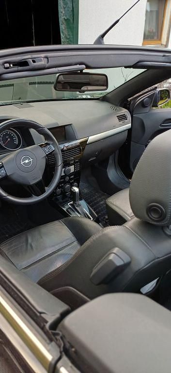 Schwarz Gebraucht 2008 Opel Astra Cabriolet Cabrio | 3.900 € (Guter Preis) - Bild 1/4