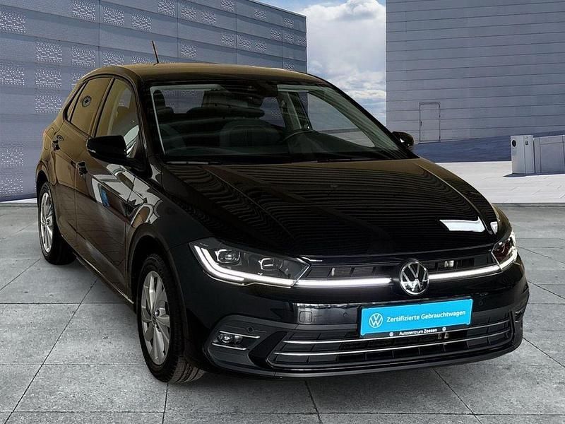 Gebraucht VW Polo Style 95 PS (69 kW) 2022 Schwarz Kleinwagen