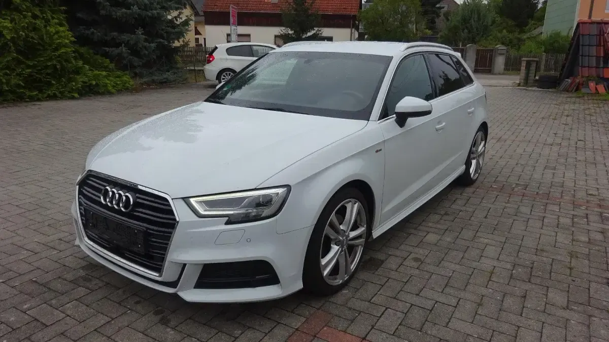 Gebraucht Audi A3 S-Line 150 PS (110 kW) 2018 Silber Limousine
