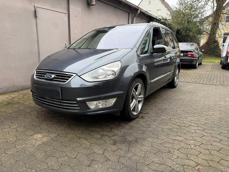 Gebraucht Ford Galaxy 160 PS (117 kW) 2010 Schwarz Van / Kleinbus