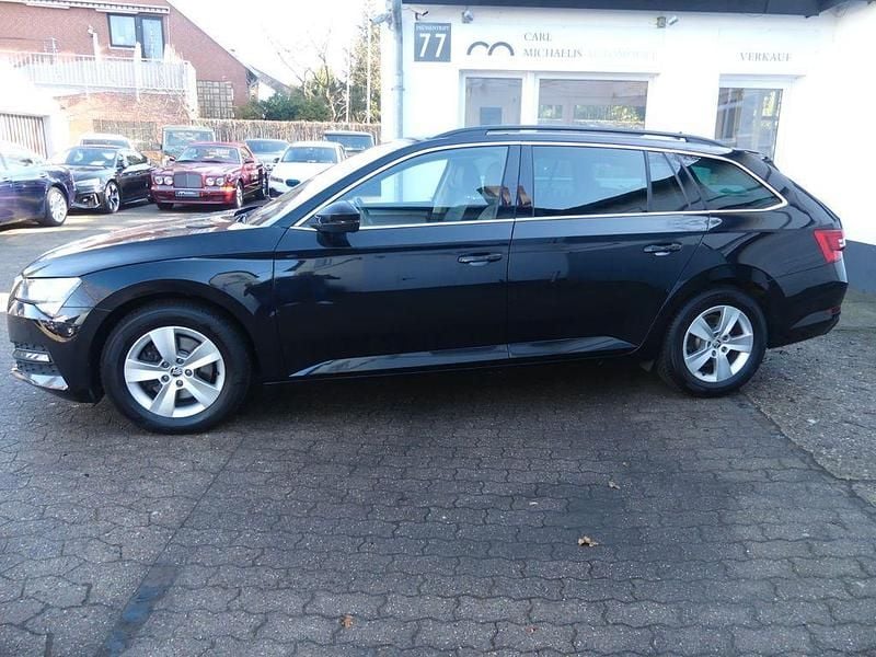 Gebraucht Skoda Superb Ambition 200 PS (147 kW) 2020 Schwarz Kombi