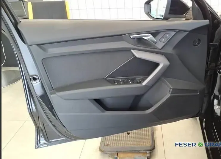 Gebraucht Audi A3 Advanced 150 PS (110 kW) 2025 Mythosschwarz metallic Limousine