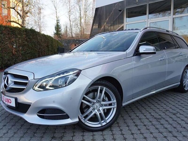 Gebraucht Mercedes E350 Avantgarde 258 PS (189 kW) 2016 Silber Limousine