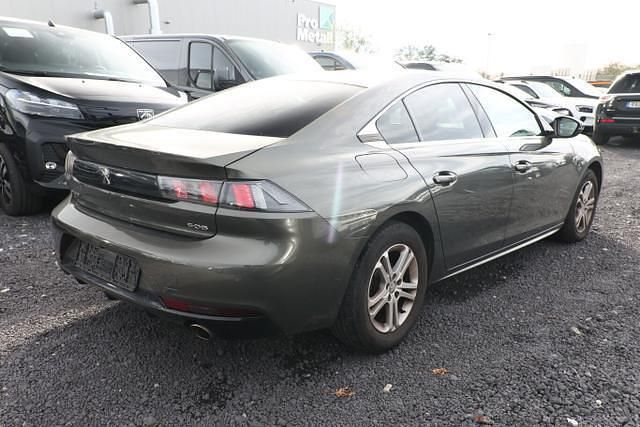 Smart grey metallic smart grey metallic Gebraucht 2021 Peugeot 508 Allure Limousine | 21.023 € (Teuer) - Bild 1/4