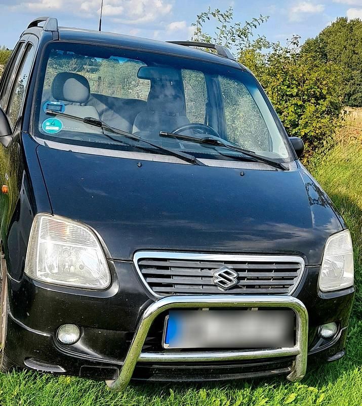 Schwarz Gebraucht 2003 Suzuki Wagon R+ Kombi | 2.900 € - Bild 1/4