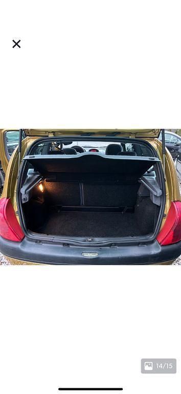 Gebraucht Renault Clio II 54 PS (39 kW) 1998 Gold Limousine