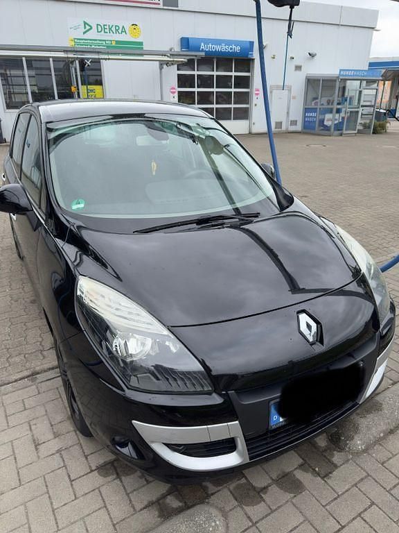 Schwarz Gebraucht 2010 Renault Scénic III Dynamique Van / Kleinbus | 2.500 € (Guter Preis) - Bild 1/2